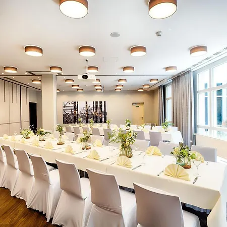 Welcome מרבורג